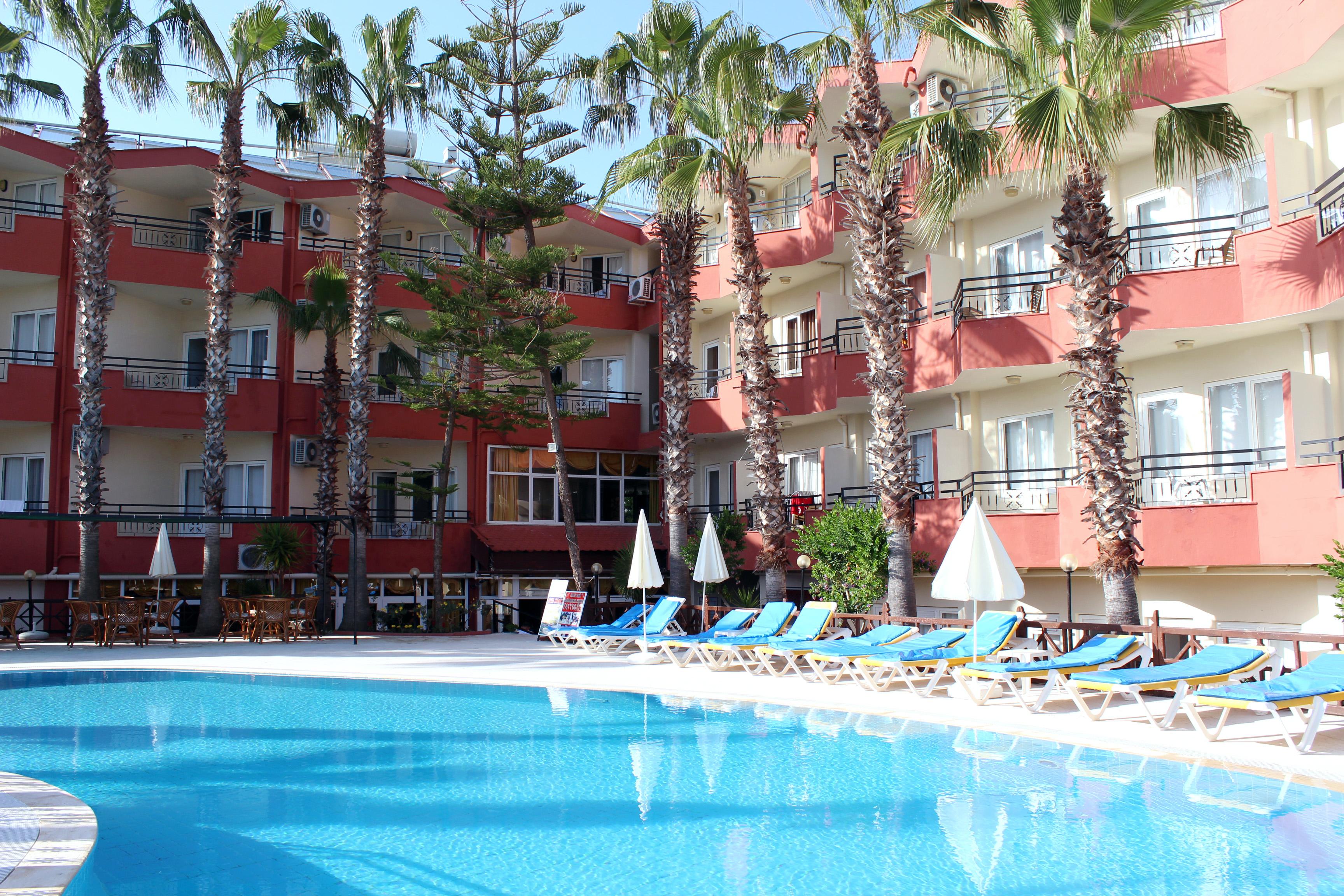 Semoris Hotel Side Exteriör bild