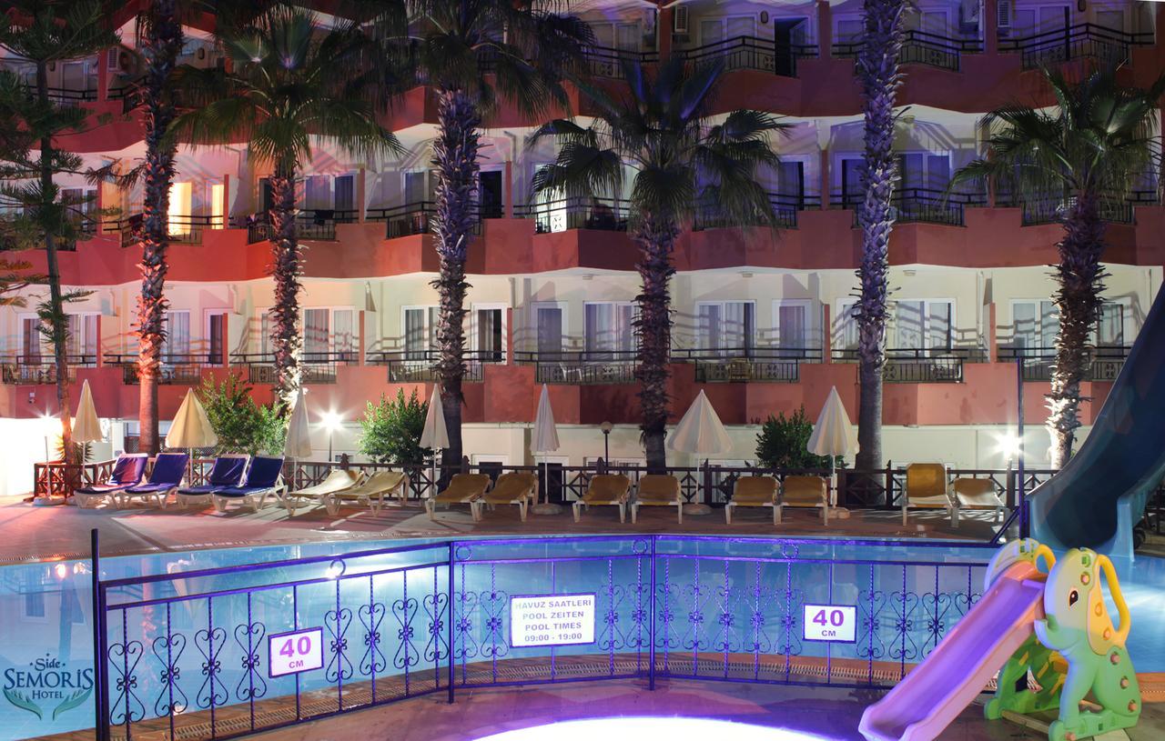 Semoris Hotel Side Exteriör bild